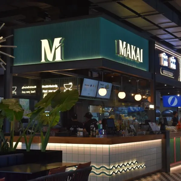 Rótulo de Makai en Avia